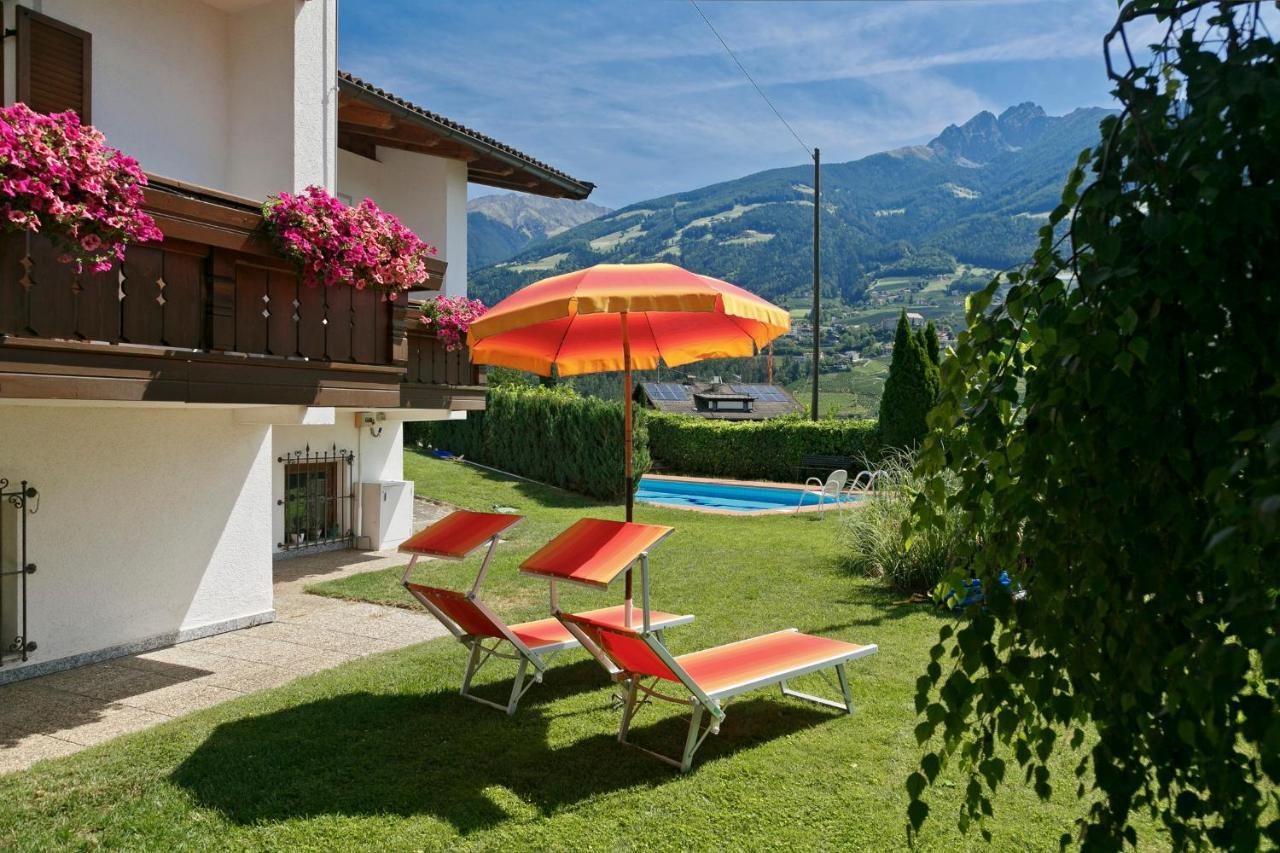 Residence Neuhof Tirolo Bagian luar foto